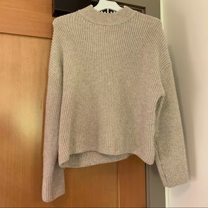 🌟 HM PEARL NECKLINE KNITTED SWEATER